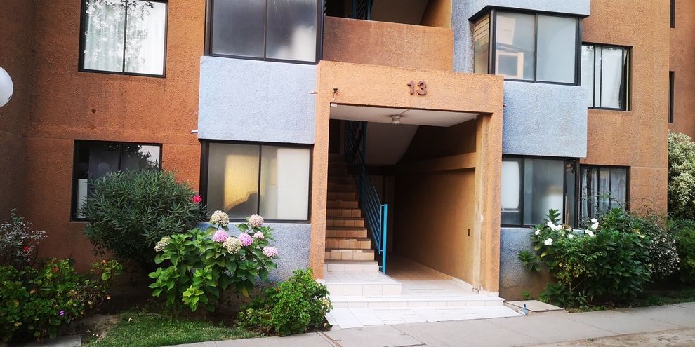 Departamento primer piso a metros de barrio universitario